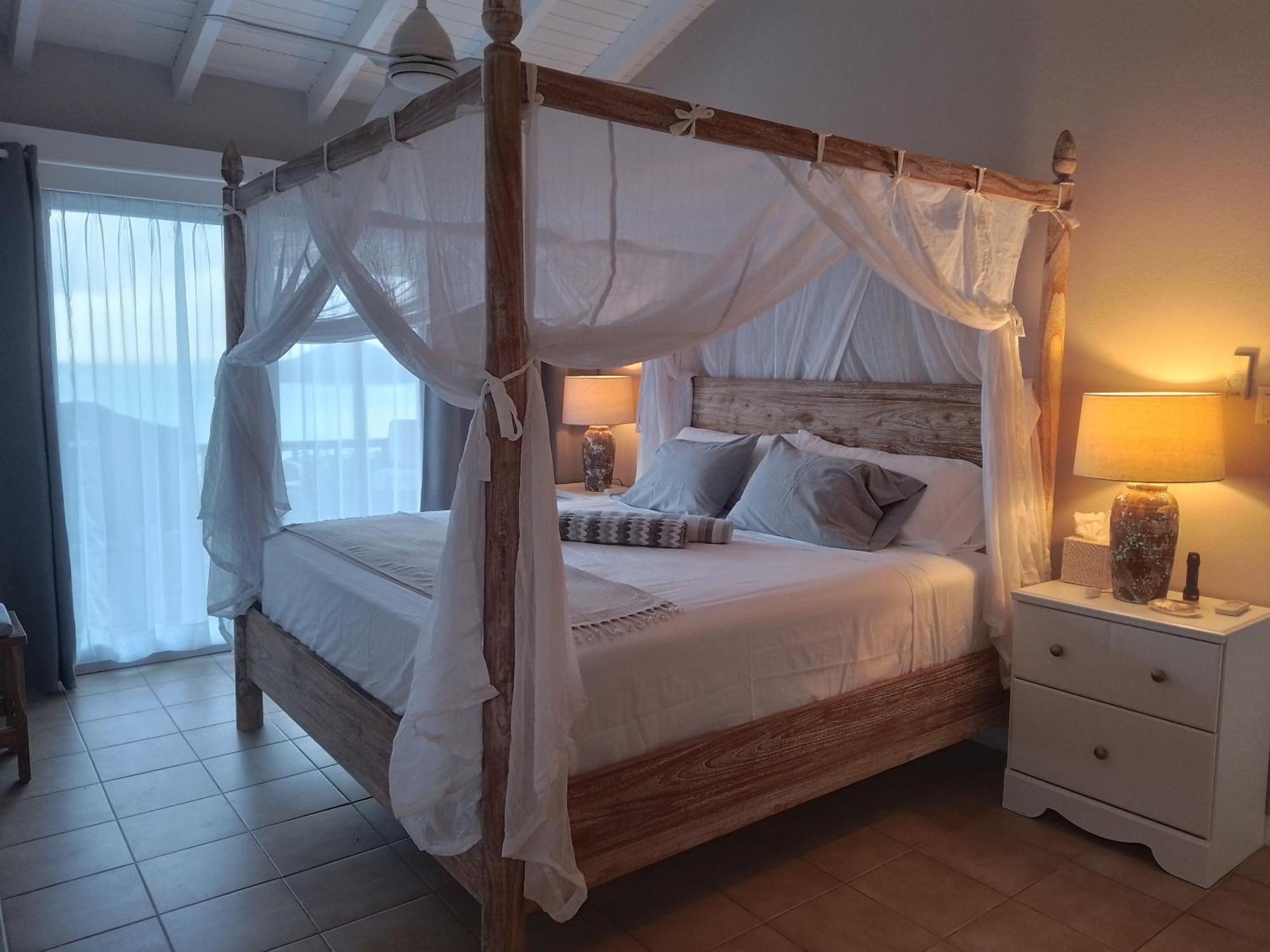 Seachange Villa East End Екстер'єр фото